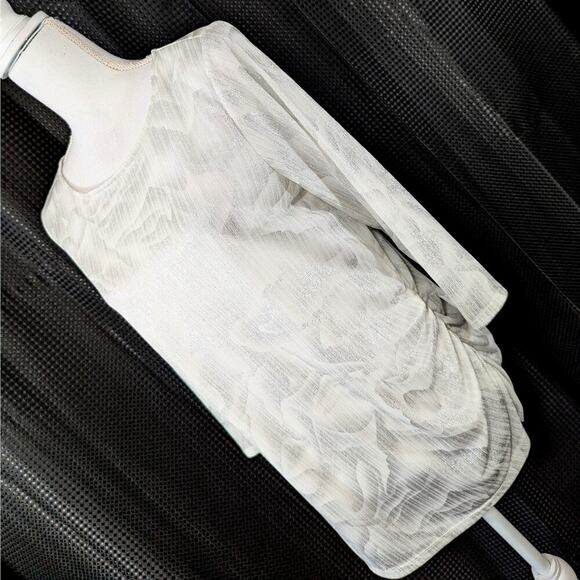 CHICO'S EASYWEAR! SUPER LIGHTWEIGHT, SILVER FLORAL ON WHITE, STRETCH TOP! SZ 6/8 - Picture 11 of 11